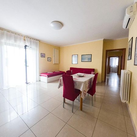Residence Calle Del Porto Manfredonia Exterior photo